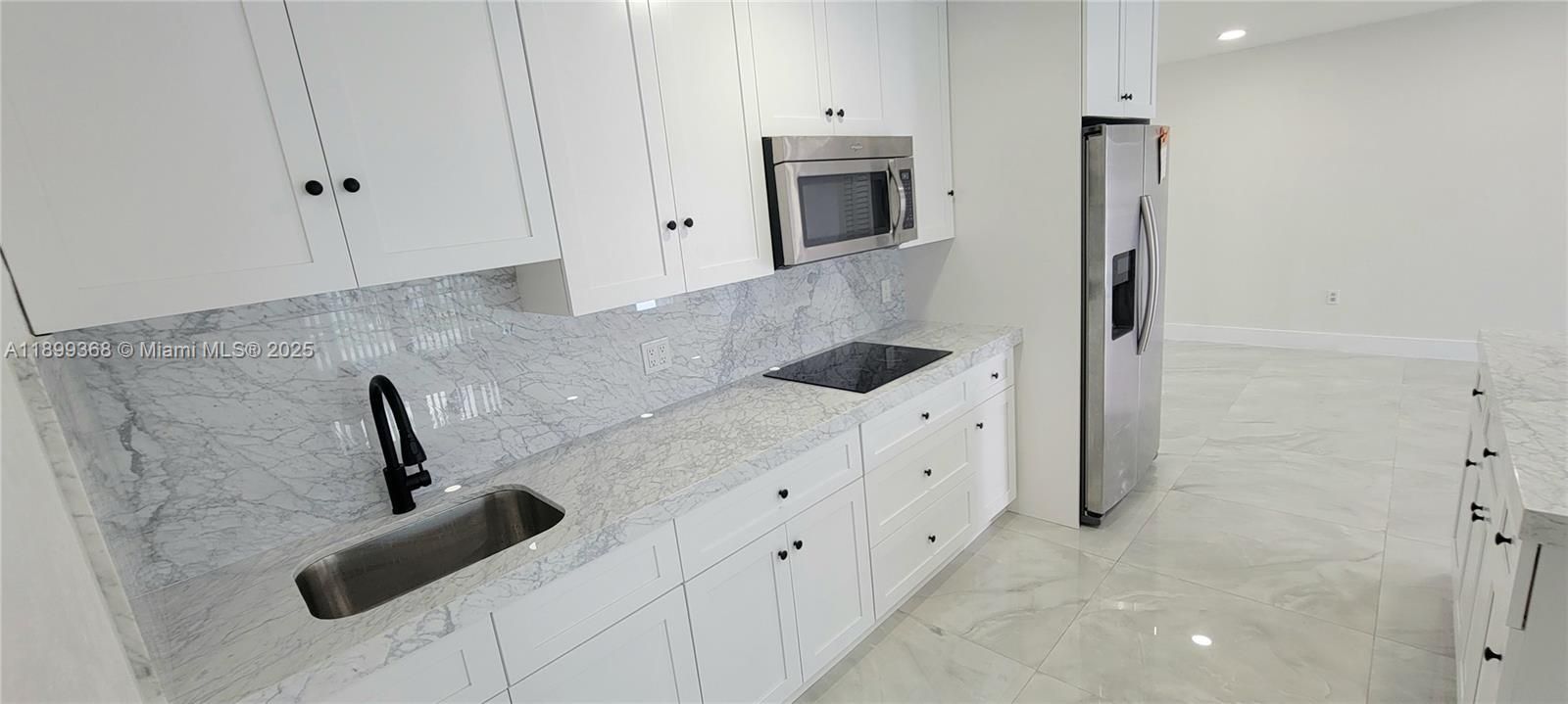 Recently Sold: $525,000 (3 beds, 2 baths, 1368 Square Feet)