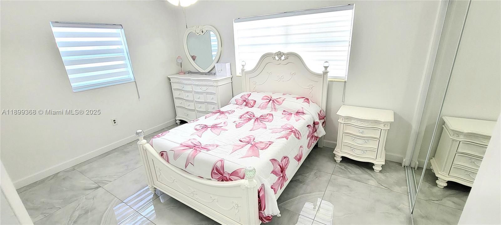 Recently Sold: $525,000 (3 beds, 2 baths, 1368 Square Feet)