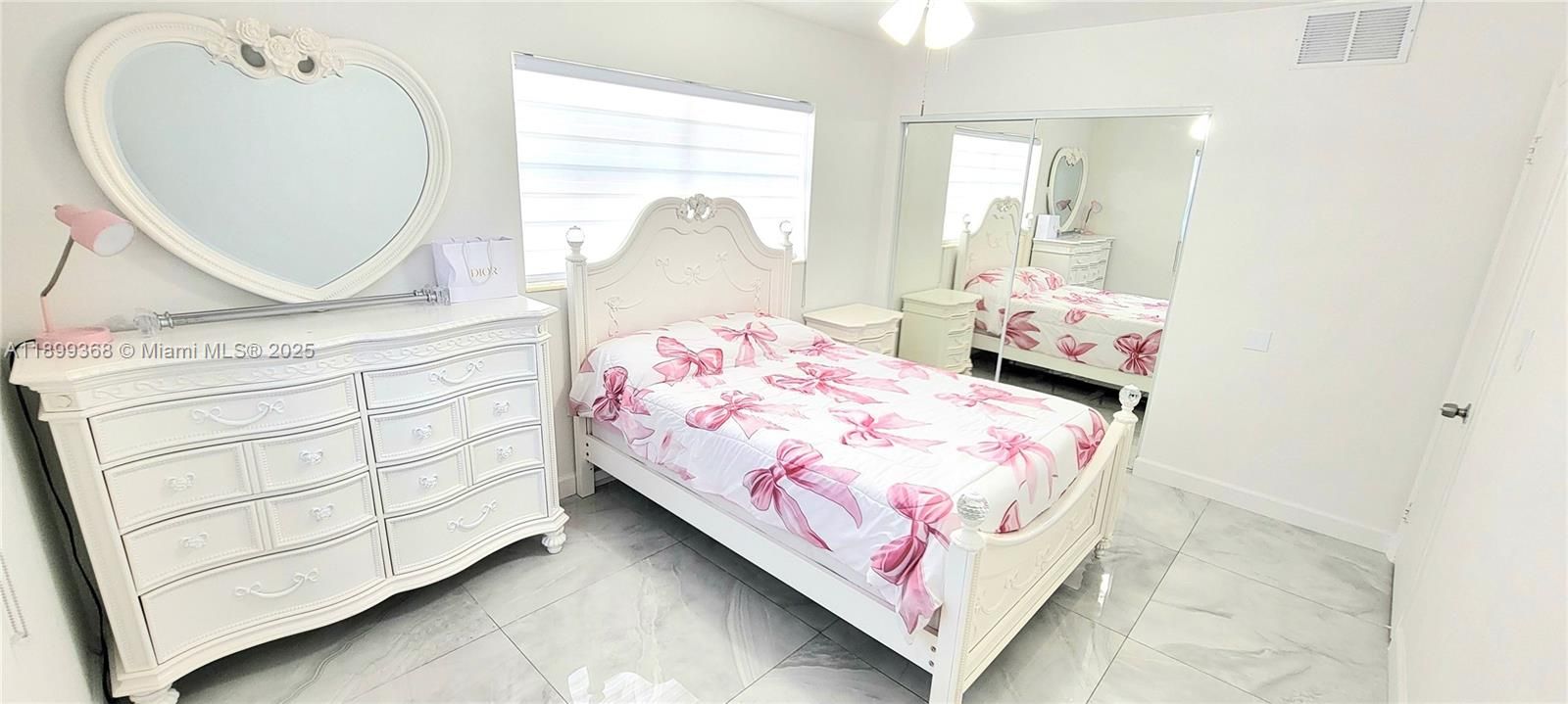 Recently Sold: $525,000 (3 beds, 2 baths, 1368 Square Feet)