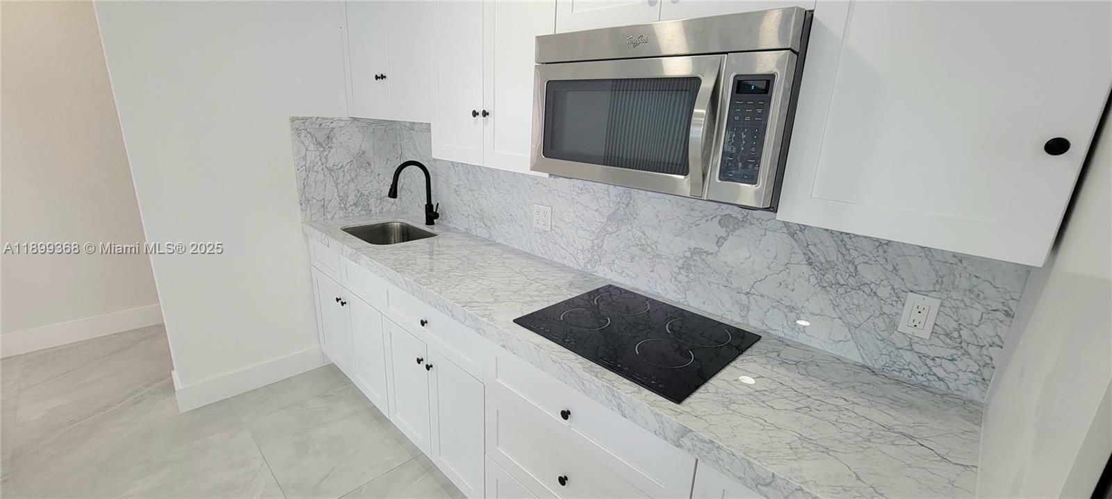 Recently Sold: $525,000 (3 beds, 2 baths, 1368 Square Feet)