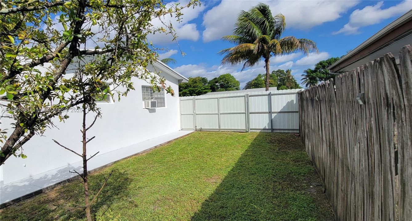 Recently Sold: $525,000 (3 beds, 2 baths, 1368 Square Feet)