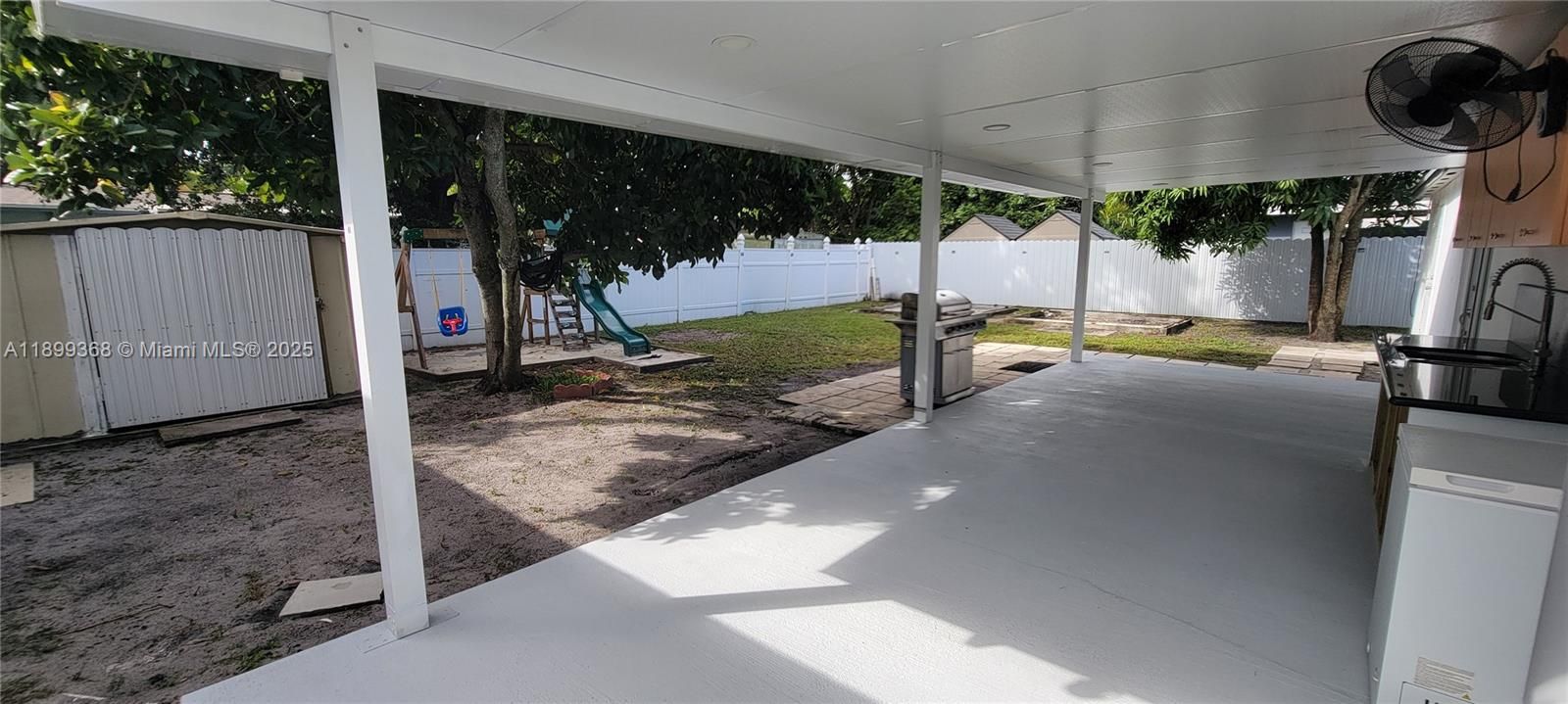 Recently Sold: $525,000 (3 beds, 2 baths, 1368 Square Feet)