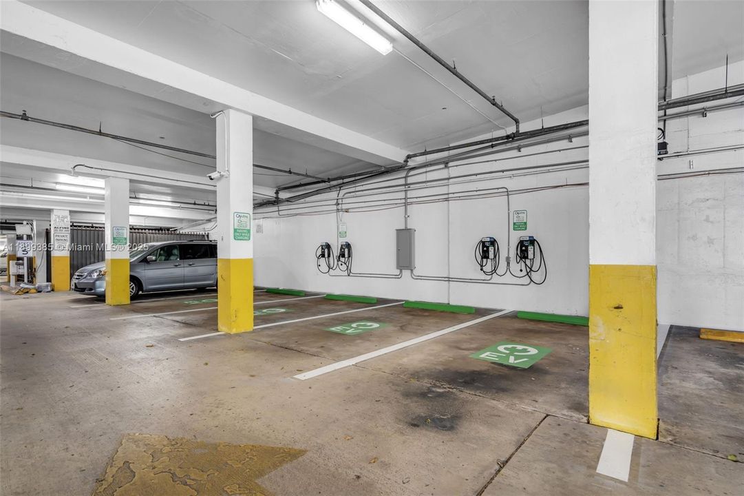 4 Electric Charging Stations