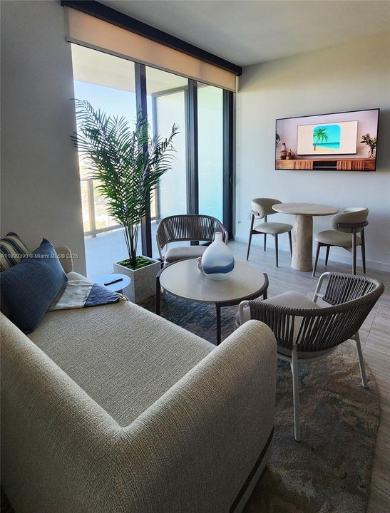 待售: $830,000 (1 贝兹, 1 浴室, 0 平方英尺)