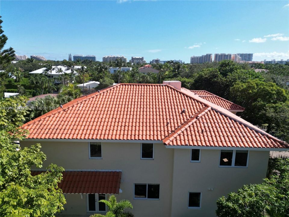 For Rent: $23,000 (6 beds, 6 baths, 7198 Square Feet)