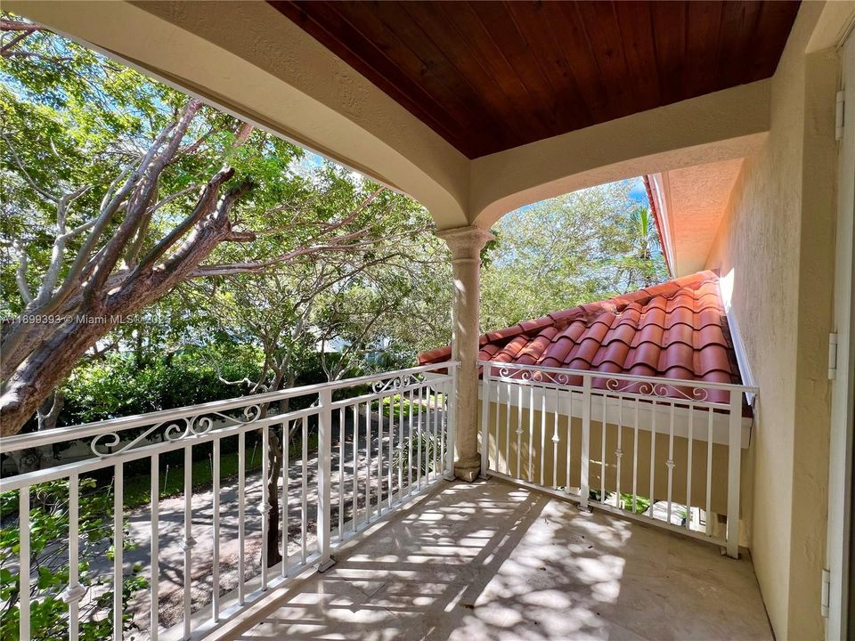 For Rent: $23,000 (6 beds, 6 baths, 7198 Square Feet)