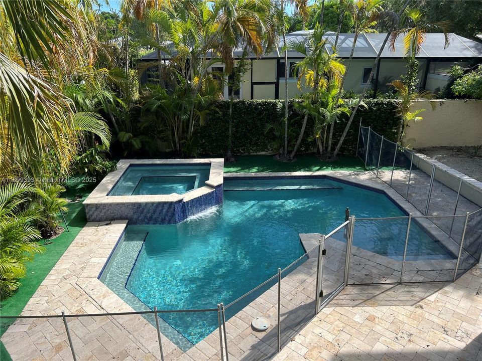 For Rent: $23,000 (6 beds, 6 baths, 7198 Square Feet)