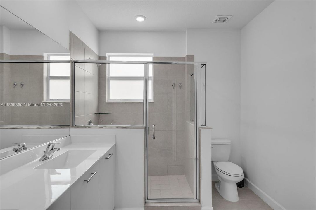 На продажу: $540,000 (3 спален, 2 ванн, 1442 Квадратных фут)