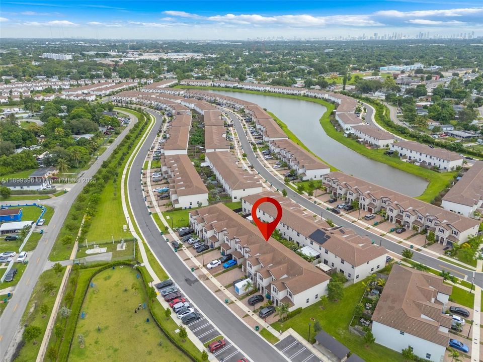 На продажу: $540,000 (3 спален, 2 ванн, 1442 Квадратных фут)