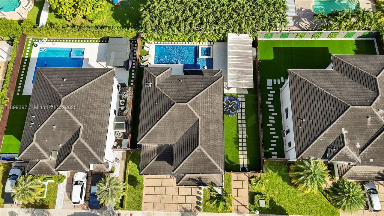 На продажу: $1,350,000 (4 спален, 3 ванн, 2847 Квадратных фут)