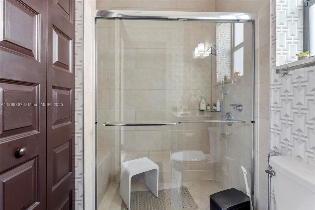 На продажу: $1,350,000 (4 спален, 3 ванн, 2847 Квадратных фут)