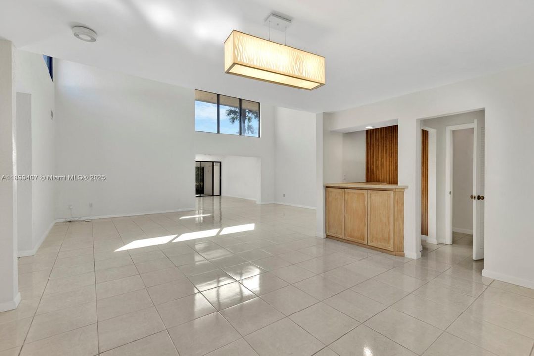 For Sale: $599,000 (3 beds, 2 baths, 2196 Square Feet)