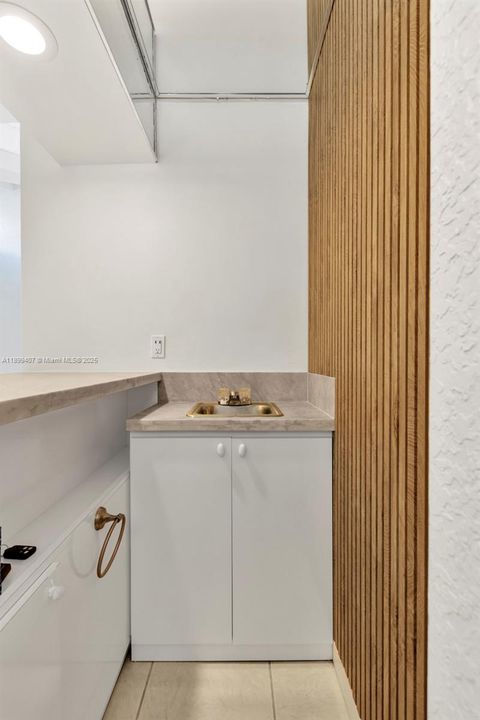 For Sale: $599,000 (3 beds, 2 baths, 2196 Square Feet)