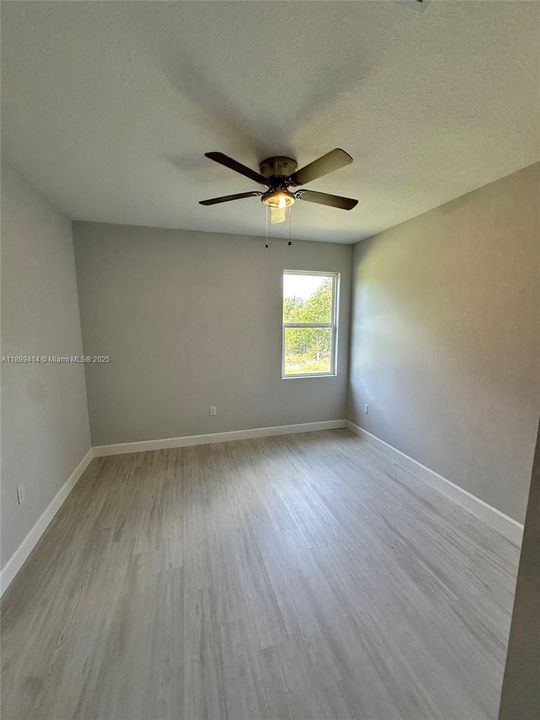 Recently Rented: $1,500 (3 beds, 2 baths, 1379 Square Feet)