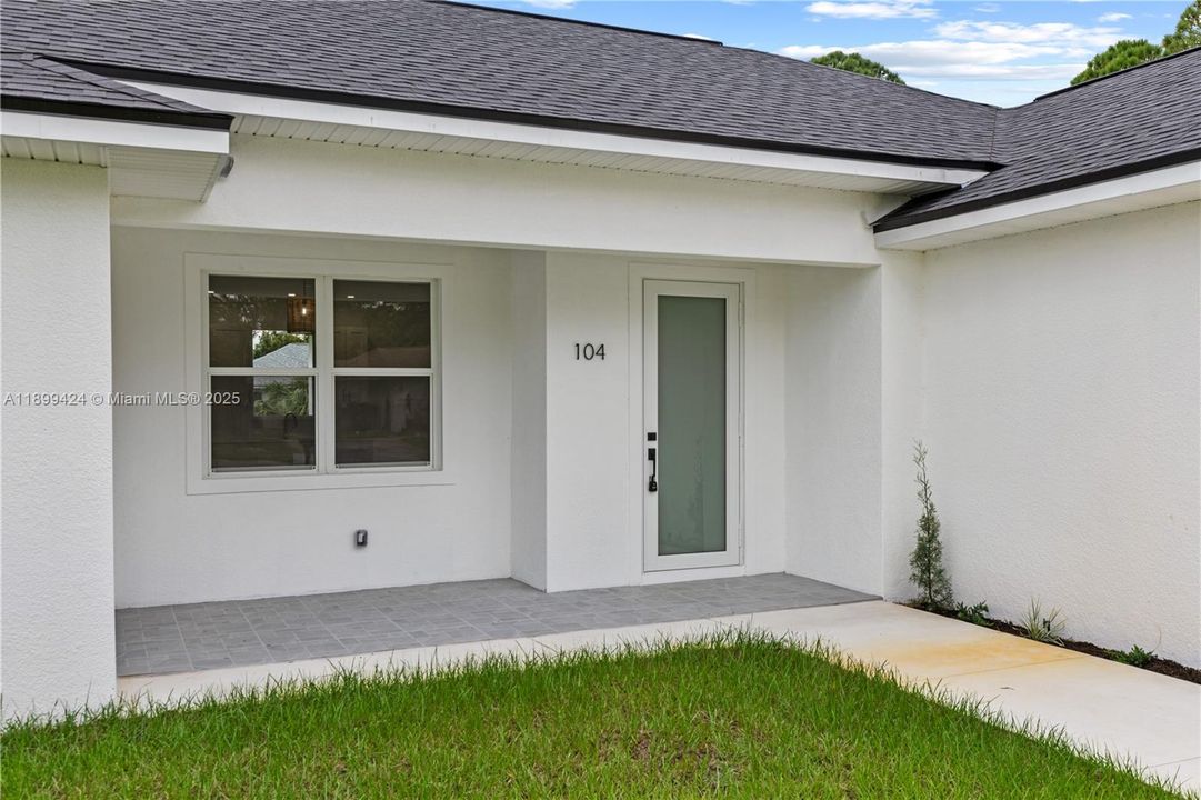 待售: $429,000 (3 贝兹, 2 浴室, 0 平方英尺)