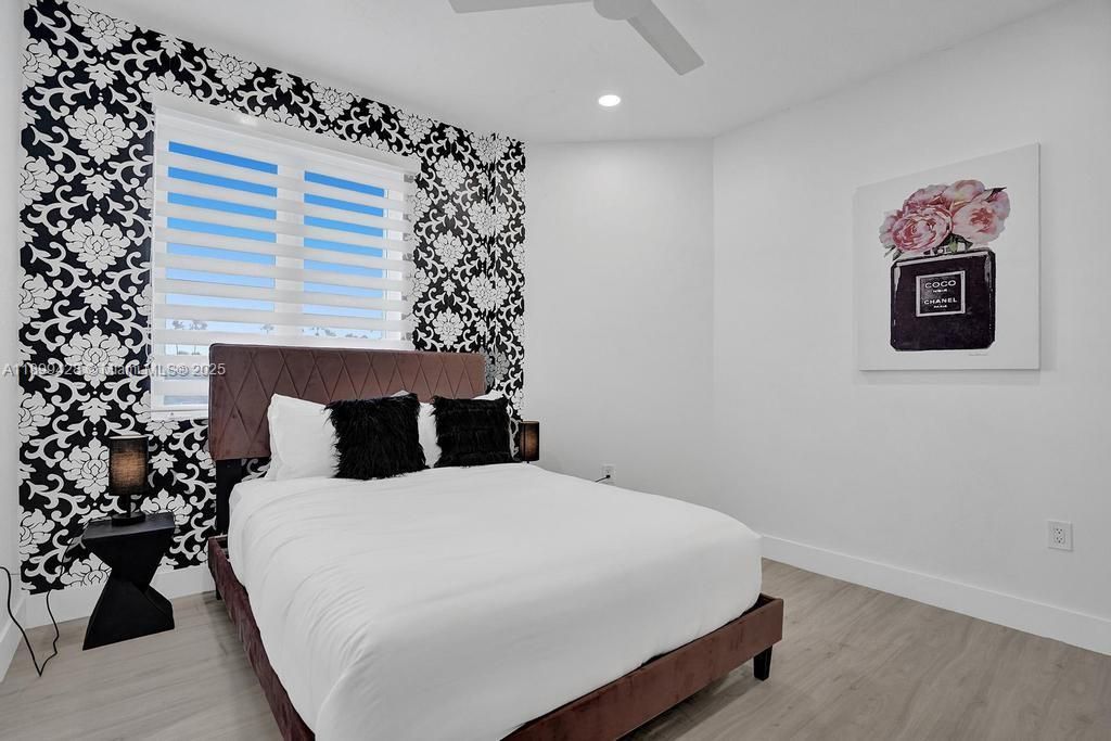 En Venta: $2,599,000 (7 camas, 5 baños, 4650 Pies cuadrados)