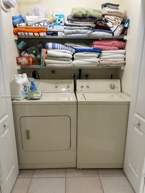 合同活跃: $640,000 (3 贝兹, 2 浴室, 1587 平方英尺)