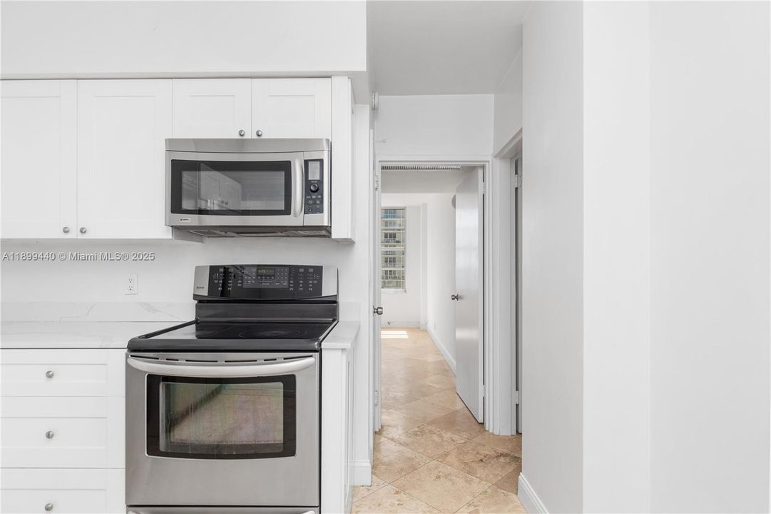 En Venta: $435,000 (2 camas, 2 baños, 1030 Pies cuadrados)