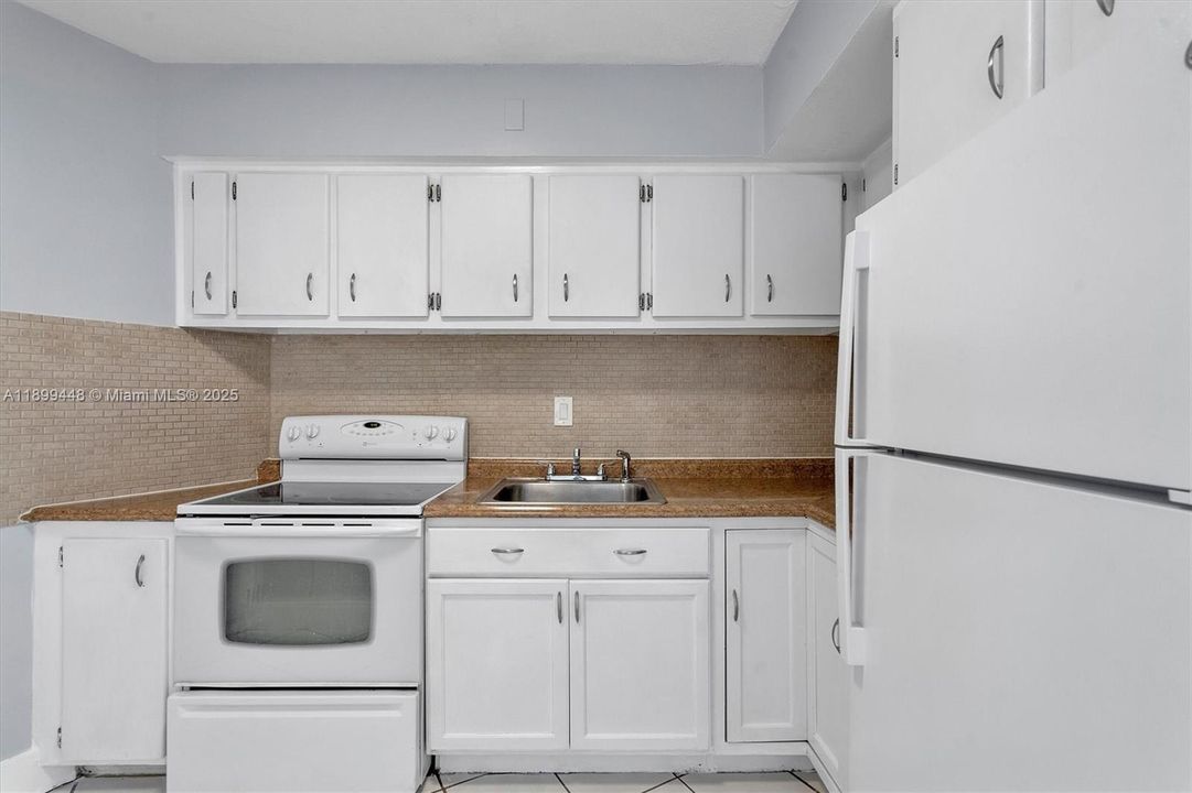 Recientemente alquilado: $1,480 (1 camas, 1 baños, 660 Pies cuadrados)