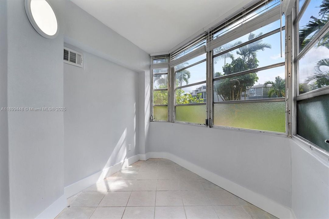 Recientemente alquilado: $1,480 (1 camas, 1 baños, 660 Pies cuadrados)