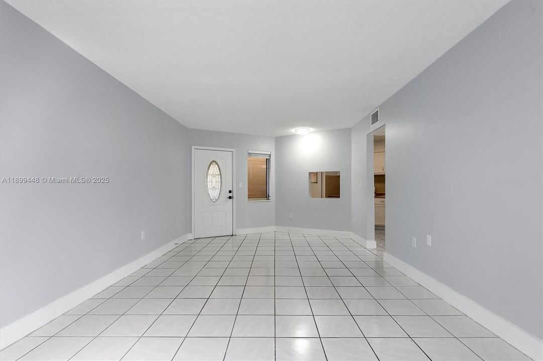 Recientemente alquilado: $1,480 (1 camas, 1 baños, 660 Pies cuadrados)