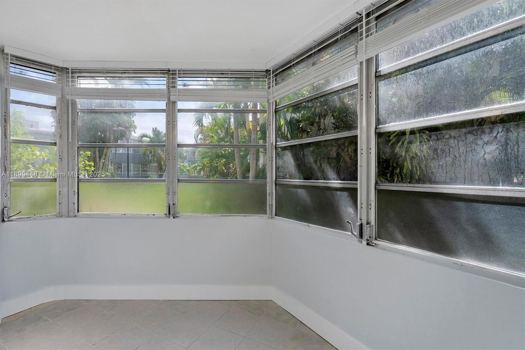 Recientemente alquilado: $1,480 (1 camas, 1 baños, 660 Pies cuadrados)