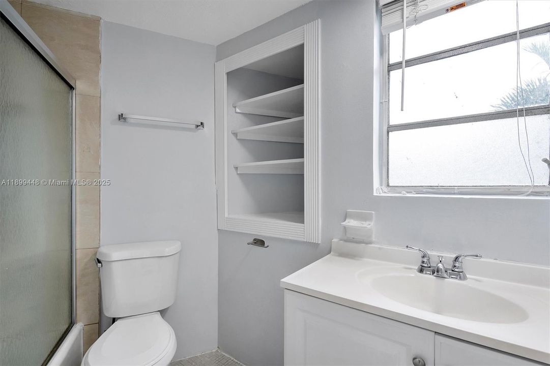 Recientemente alquilado: $1,480 (1 camas, 1 baños, 660 Pies cuadrados)