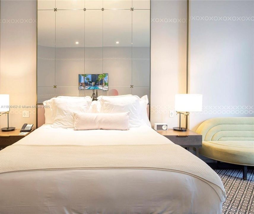 For Sale: $650,000 (0 beds, 1 baths, 626 Square Feet)