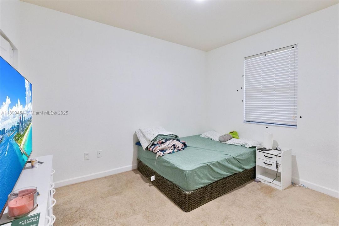 For Sale: $668,500 (4 beds, 3 baths, 1912 Square Feet)