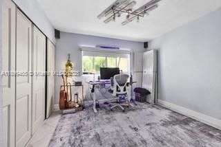 待售: $399,000 (3 贝兹, 2 浴室, 1040 平方英尺)