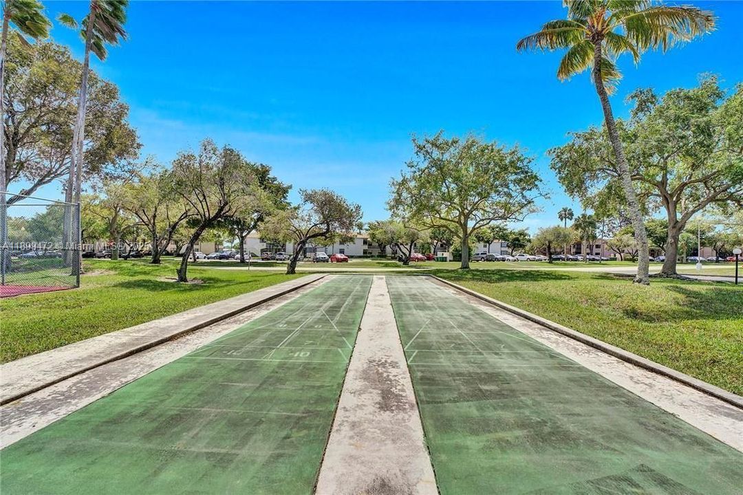 待售: $185,000 (2 贝兹, 2 浴室, 1170 平方英尺)