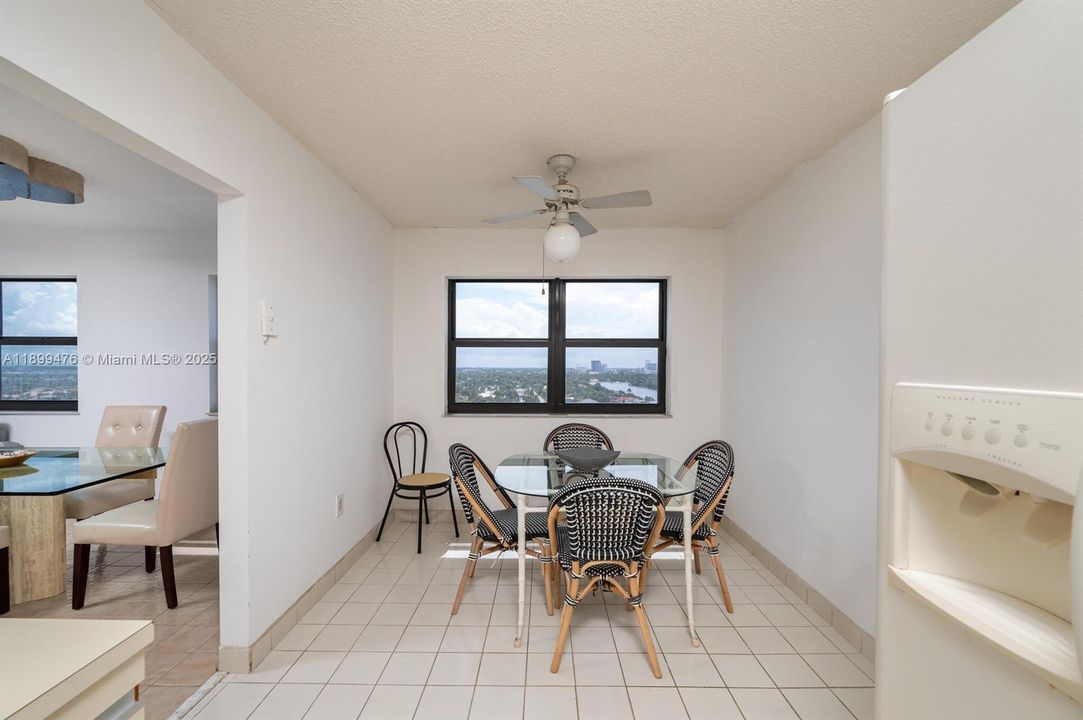 For Rent: $3,750 (2 beds, 2 baths, 1660 Square Feet)