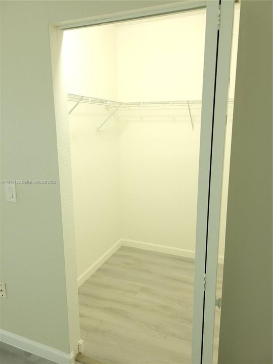 待售: $369,000 (3 贝兹, 2 浴室, 1423 平方英尺)