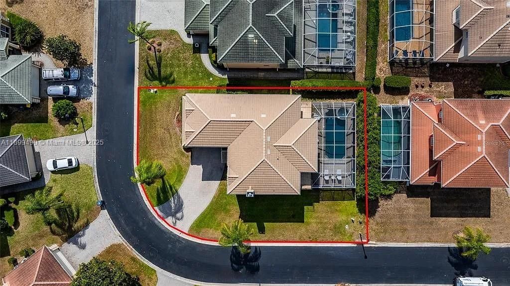 Recently Rented: $3,000 (5 beds, 5 baths, 3148 Square Feet)