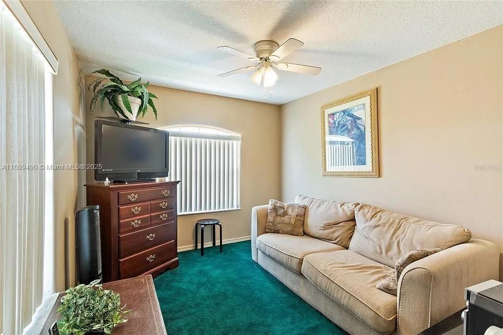 Recently Rented: $3,000 (5 beds, 5 baths, 3148 Square Feet)