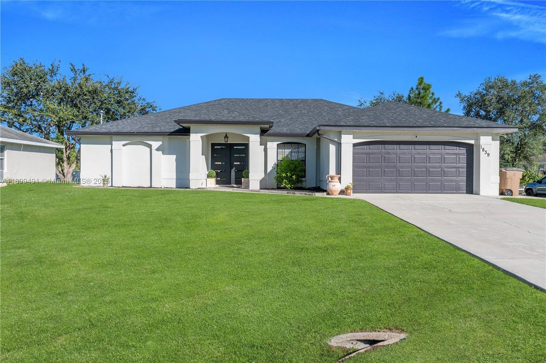 Recently Sold: $309,500 (3 beds, 2 baths, 1646 Square Feet)