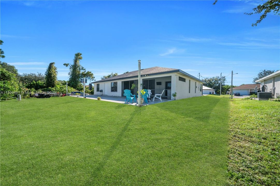 Recently Sold: $309,500 (3 beds, 2 baths, 1646 Square Feet)