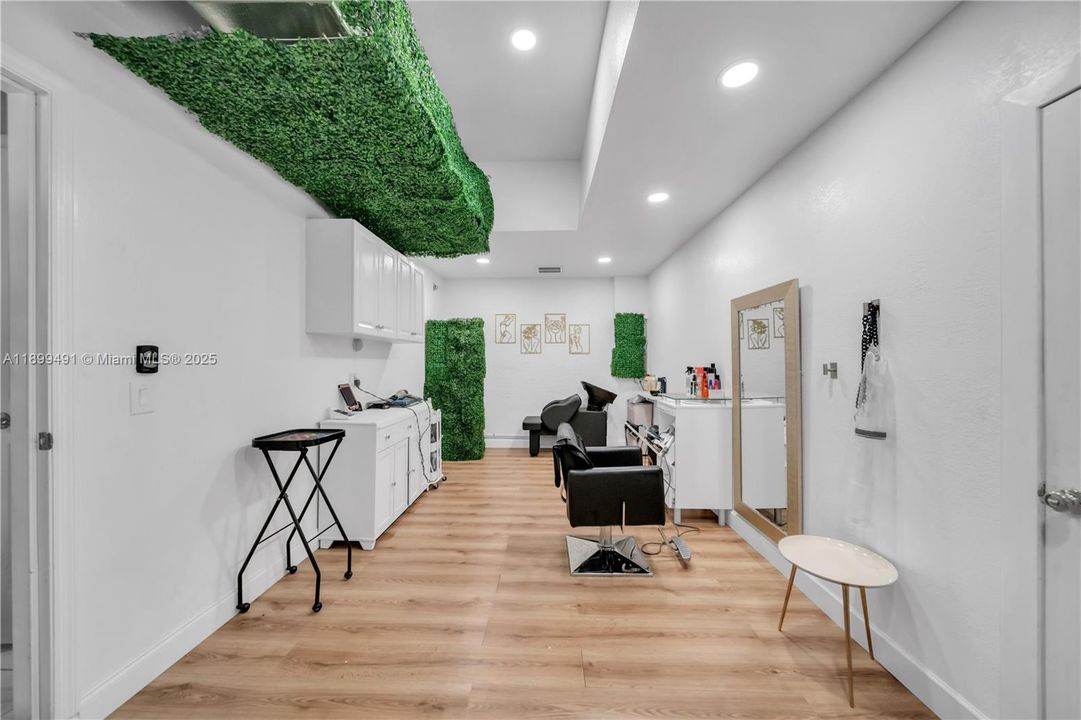 Recently Sold: $309,500 (3 beds, 2 baths, 1646 Square Feet)