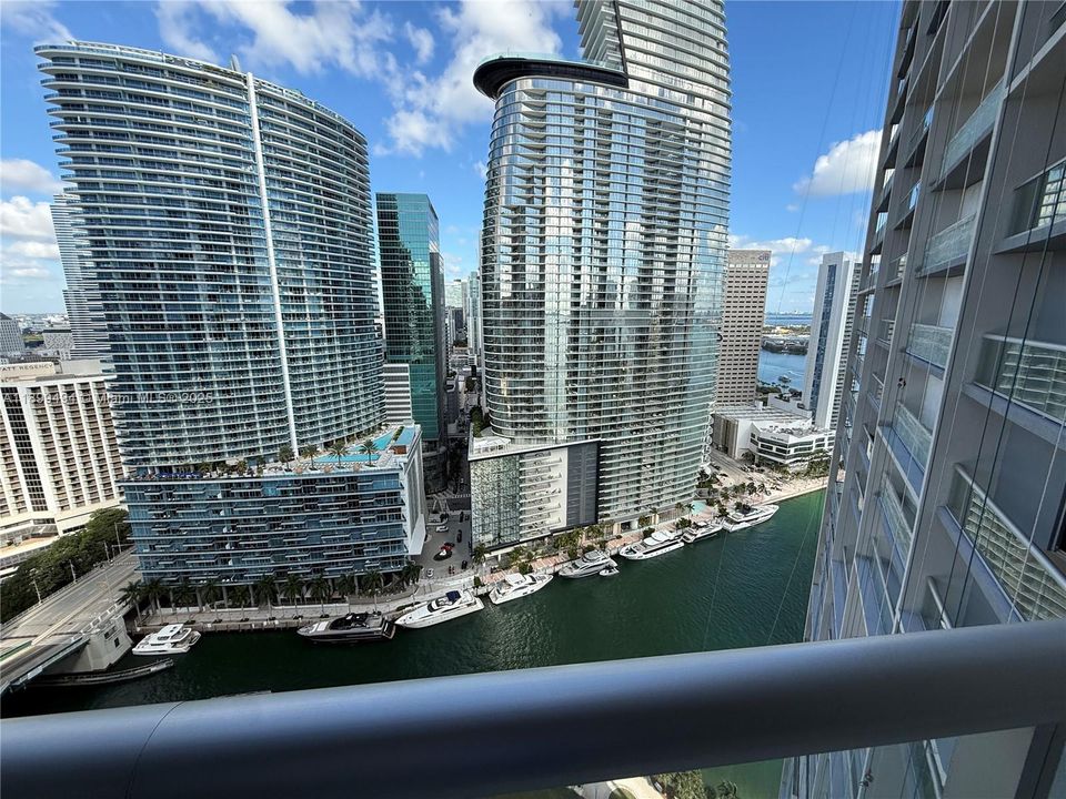 最近租的: $2,700 (0 贝兹, 1 浴室, 546 平方英尺)