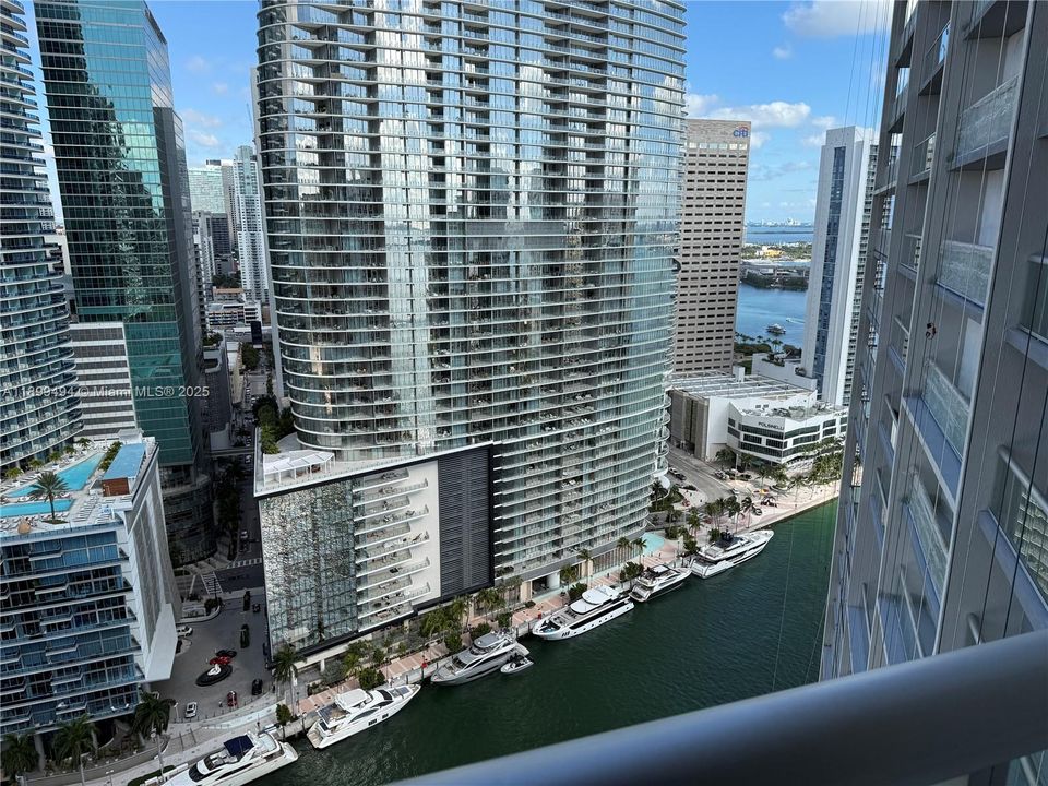 最近租的: $2,700 (0 贝兹, 1 浴室, 546 平方英尺)