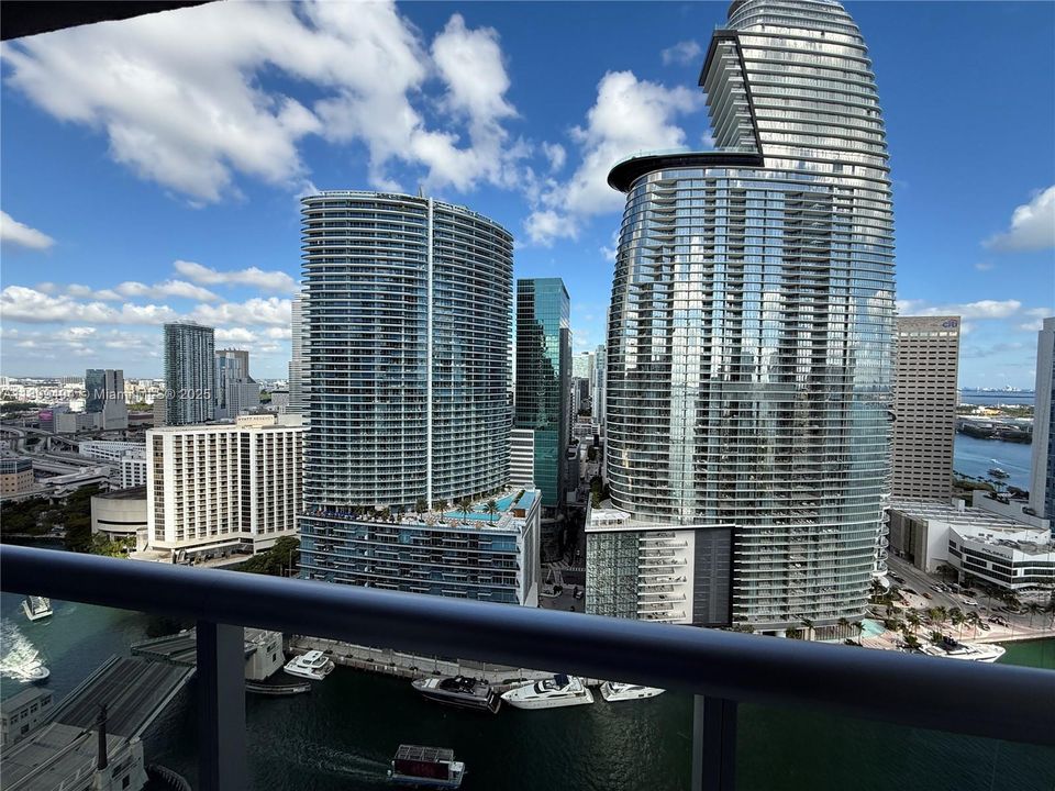 最近租的: $2,700 (0 贝兹, 1 浴室, 546 平方英尺)