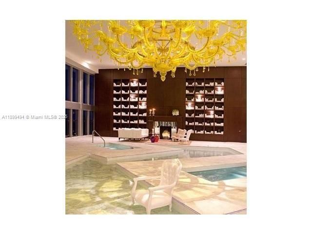 最近租的: $2,700 (0 贝兹, 1 浴室, 546 平方英尺)