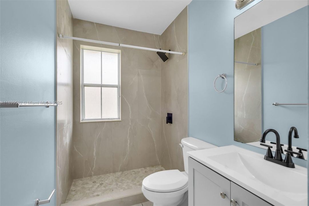 Active With Contract: $435,000 (3 beds, 2 baths, 1547 Square Feet)