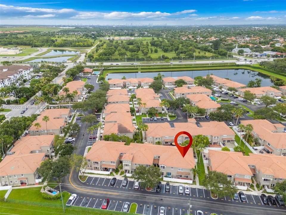 Active With Contract: $435,000 (3 beds, 2 baths, 1547 Square Feet)