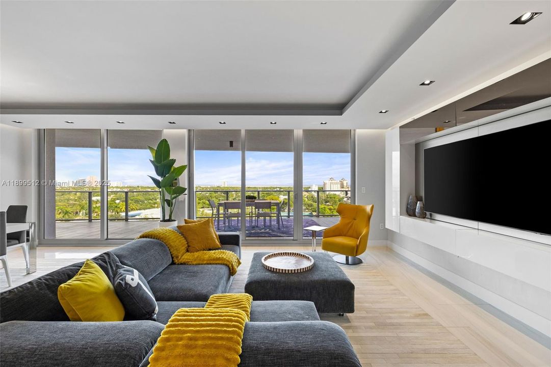 For Sale: $2,400,000 (3 beds, 3 baths, 2251 Square Feet)