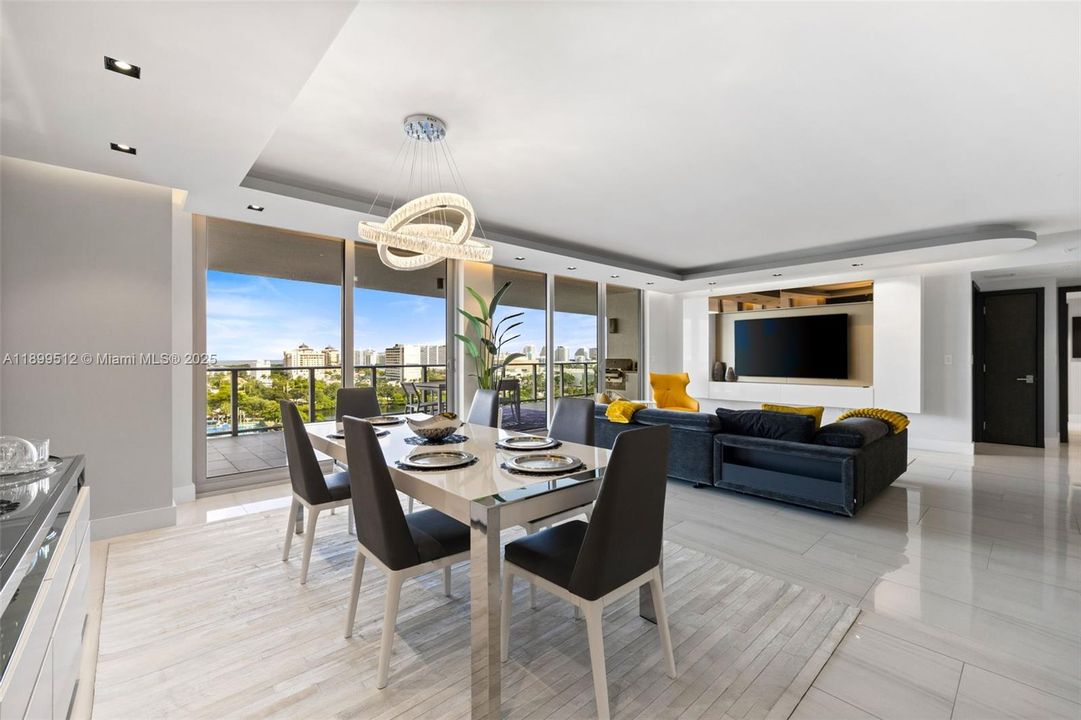 For Sale: $2,400,000 (3 beds, 3 baths, 2251 Square Feet)