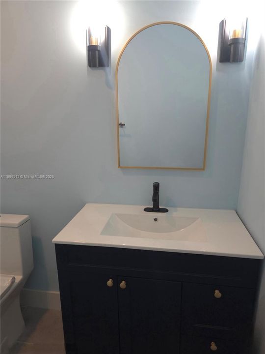 For Sale: $799,900 (3 beds, 2 baths, 1862 Square Feet)