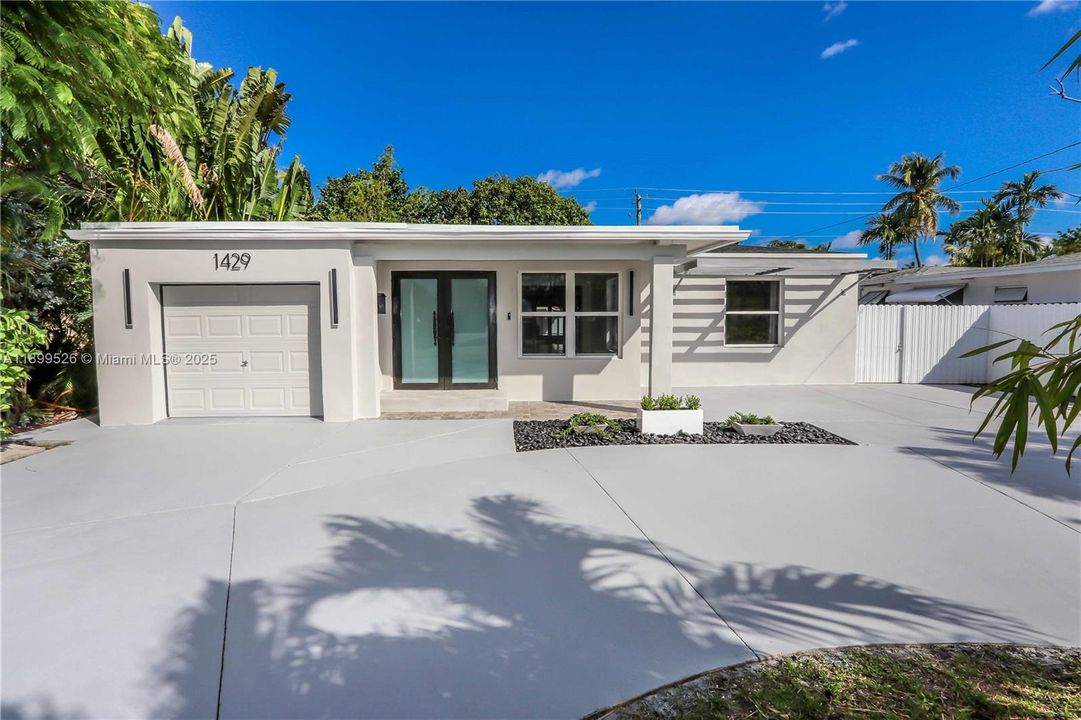 待售: $849,000 (4 贝兹, 4 浴室, 2513 平方英尺)