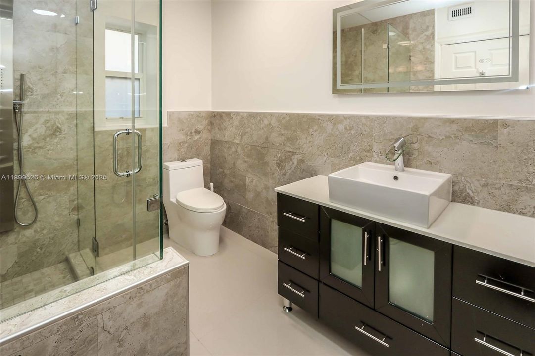 待售: $849,000 (4 贝兹, 4 浴室, 2513 平方英尺)