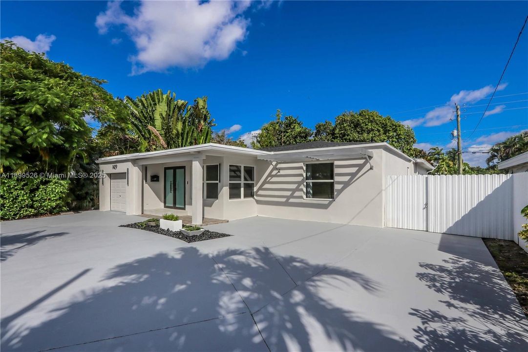 待售: $849,000 (4 贝兹, 4 浴室, 2513 平方英尺)